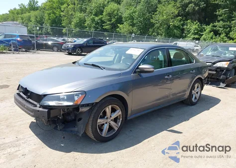 2015 Volkswagen Passat 1.8T Limited Edition из США, поврежденный, VIN 1VWAS7A31FC112746